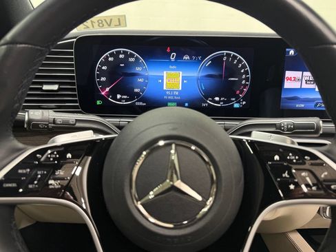 Used 2024 Mercedes-Benz GLE 450e 4MATIC image 20