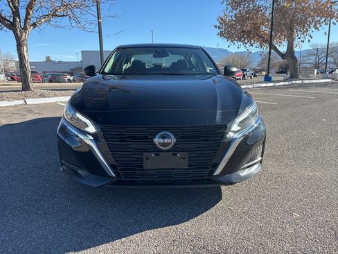 Used 2024 Nissan Altima 2.5 SV image 7