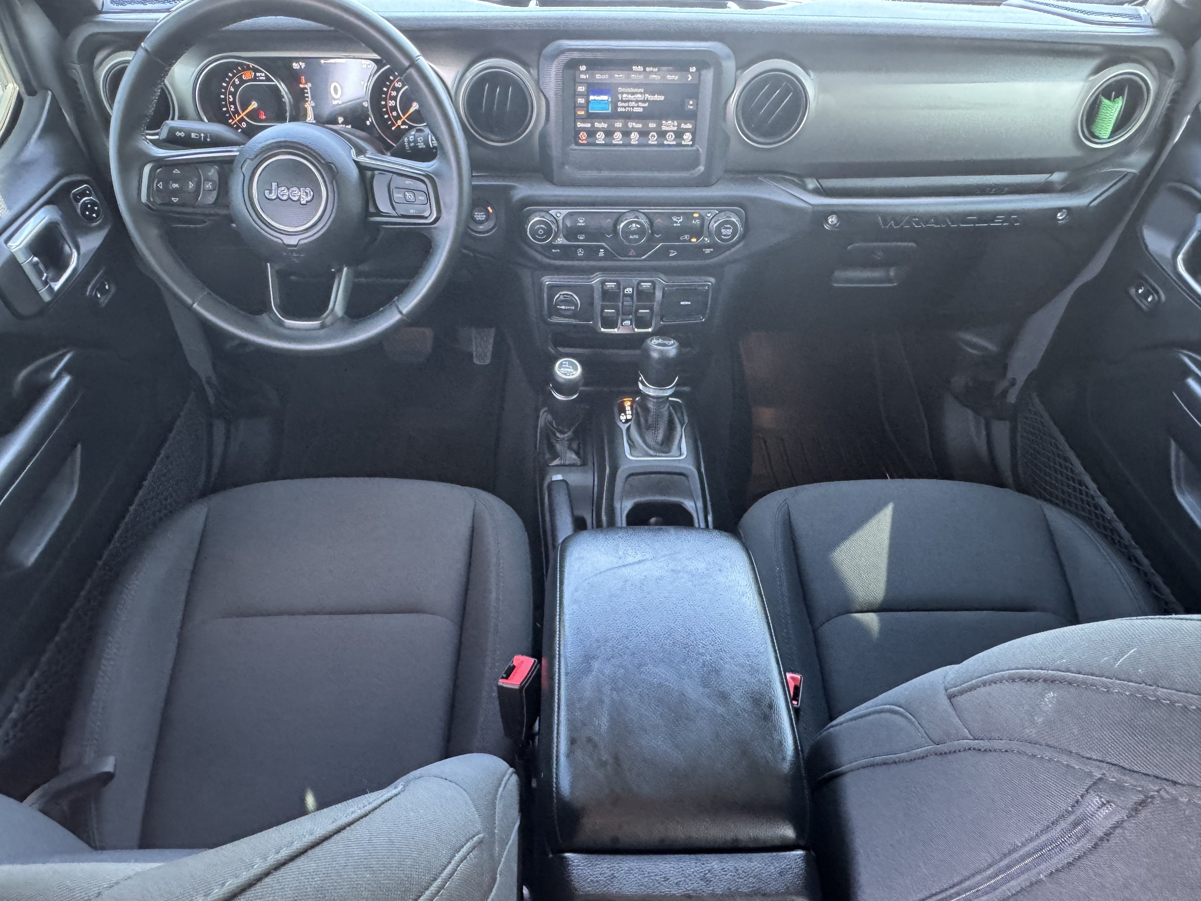 Used 2018 Jeep Wrangler Unlimited Sport S AWD/4WD image 24