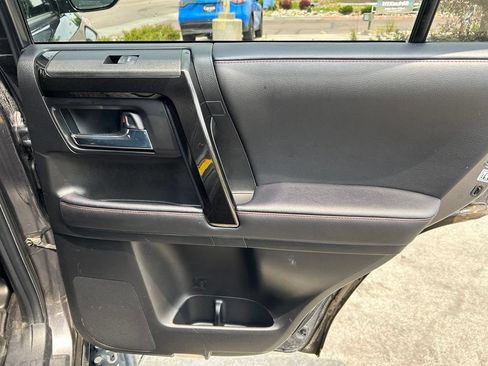 Used 2021 Toyota 4Runner Venture w/ Moonroof Package AWD/4WD image 30
