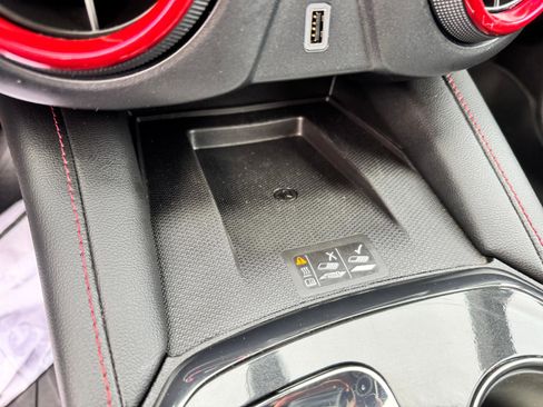 Used 2025 Chevrolet Blazer RS w/ Driver Confidence II Package image 40