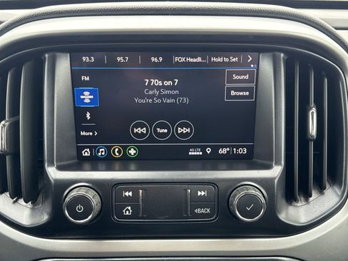 Used 2020 Chevrolet Colorado LT w/ Safety Package AWD/4WD image 16