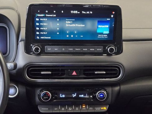 Used 2022 Hyundai Kona Limited FWD image 14