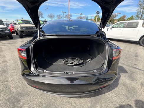 Used 2021 Tesla Model 3 Long Range image 22