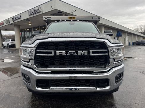 Used 2022 RAM 3500 Tradesman image 8