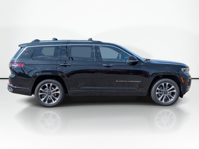 Used 2023 Jeep Grand Cherokee L Overland AWD/4WD image 5