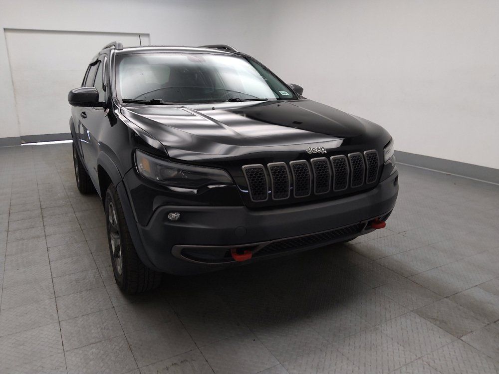 Used 2019 Jeep Cherokee Trailhawk w/ Comfort/Convenience Group AWD/4WD image 14