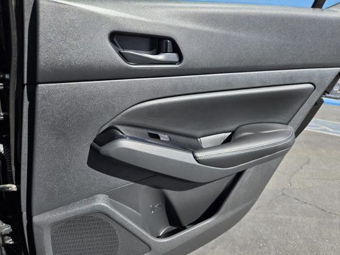 Used 2023 Nissan Altima 2.5 SV image 30