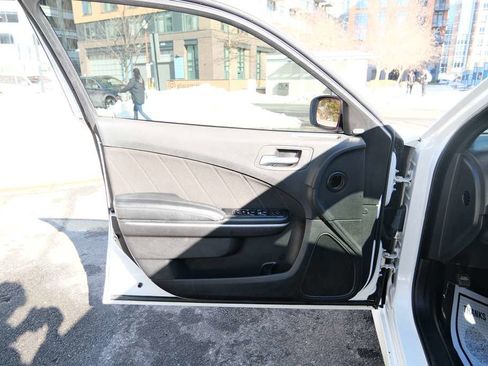 Used 2020 Dodge Charger Scat Pack w/ Driver Convenience Group image 17