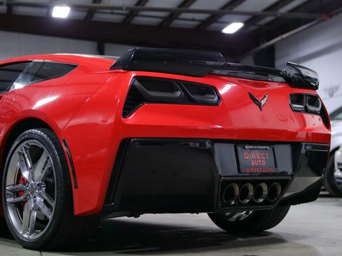 Used 2015 Chevrolet Corvette Stingray Coupe w/ 3LT Preferred Equipment Group image 19