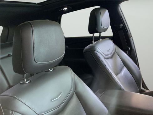 Used 2022 Cadillac XT5 Premium Luxury w/ LPO, Floor Liner Package AWD/4WD image 28