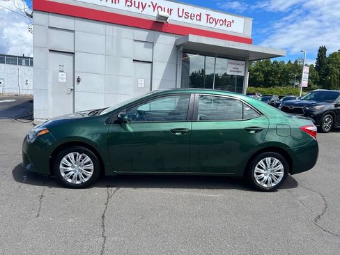 Used 2016 Toyota Corolla LE FWD image 6