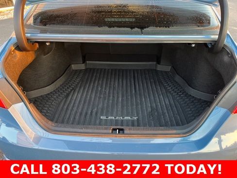 Used 2023 Toyota Camry SE w/ Convenience Package image 31