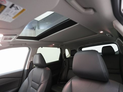 Certified 2024 Nissan Rogue SV w/ SV Premium Package image 31