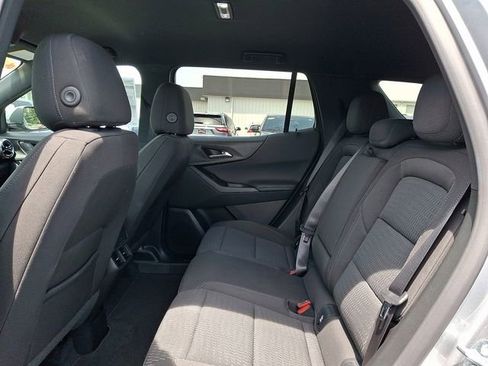Used 2026 Chevrolet Equinox LT FWD image 10
