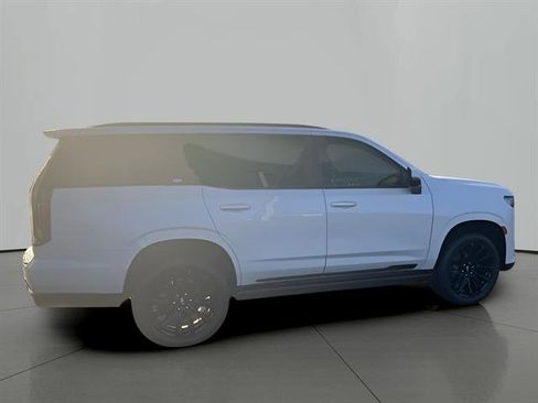 Used 2021 Cadillac Escalade Sport w/ Driver Assist Tech Package image 5