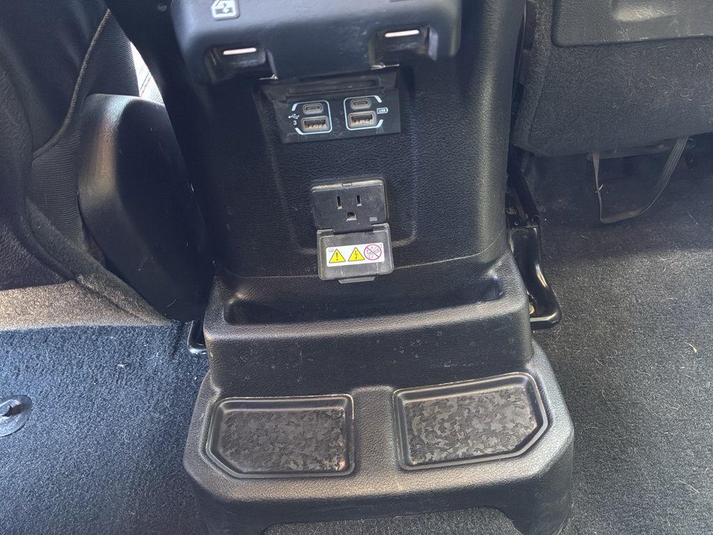 Used 2019 Jeep Wrangler Unlimited Rubicon AWD/4WD image 46