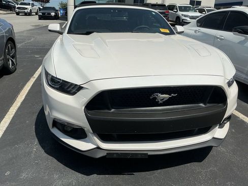 Used 2017 Ford Mustang GT Premium image 6