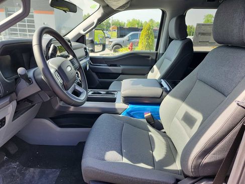 New 2025 Ford F150 XLT w/ Equipment Group 301A Standard image 11