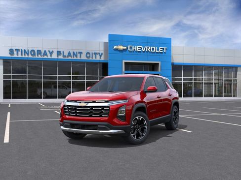 New 2027 Chevrolet Equinox LT w/ Convenience Package II FWD image 8