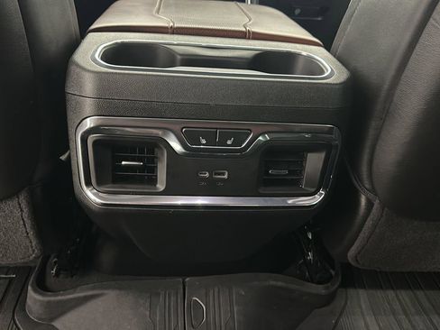 Used 2024 GMC Sierra 1500 Denali Ultimate image 24