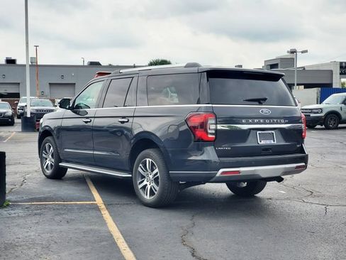 Used 2023 Ford Expedition Max Limited AWD/4WD image 3