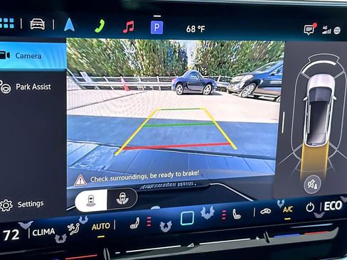 New 2025 Volkswagen ID.4 Pro image 19