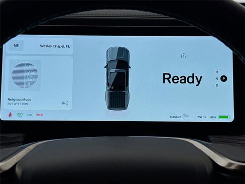 Used 2022 Rivian R1T Launch Edition image 7