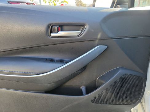 Used 2020 Toyota Corolla SE w/ Carpet Mat Package (TMS) image 18