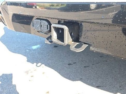 Used 2024 BMW X3 xDrive30i w/ Premium Package image 6