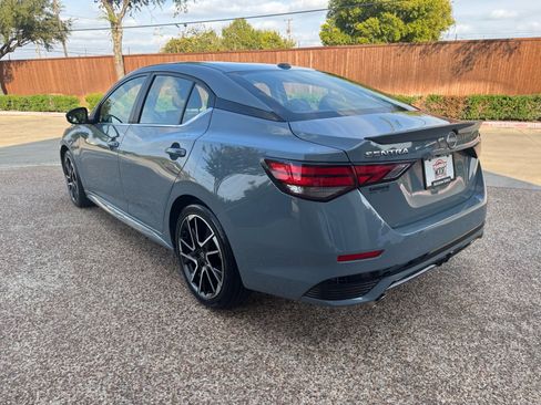 Used 2025 Nissan Sentra SR image 10