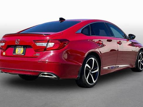 Used 2022 Honda Accord Sport image 2