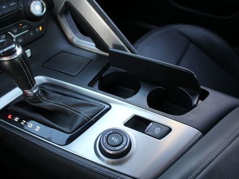 Used 2015 Chevrolet Corvette Z06 w/ 2LZ Preferred Equipment Group image 29