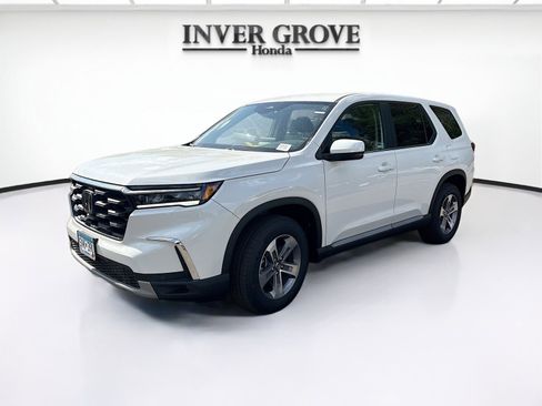 Certified 2025 Honda Pilot EX-L image 1