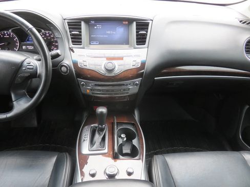 Used 2014 INFINITI QX60 AWD w/ Deluxe Touring Package image 16