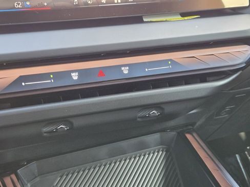 New 2026 BMW X3 xDrive30 w/ Premium Package image 22