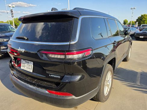 Used 2023 Jeep Grand Cherokee L Laredo AWD/4WD image 4