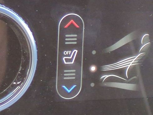 Certified 2025 Genesis GV70 3.5T Sport w/ Sport Advanced Package image 26