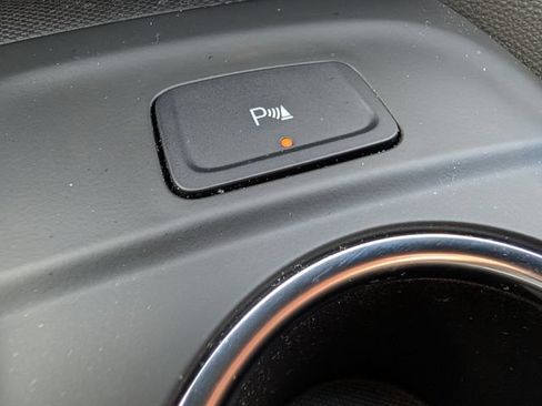 Used 2024 Chevrolet Equinox LT AWD/4WD image 29