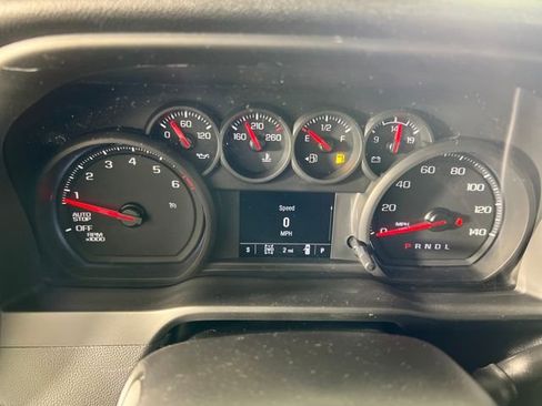 New 2026 Chevrolet Silverado 1500 Custom AWD/4WD image 15