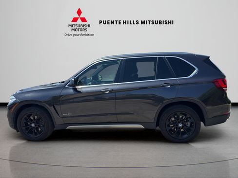 Used 2017 BMW X5 xDrive35i AWD/4WD image 8