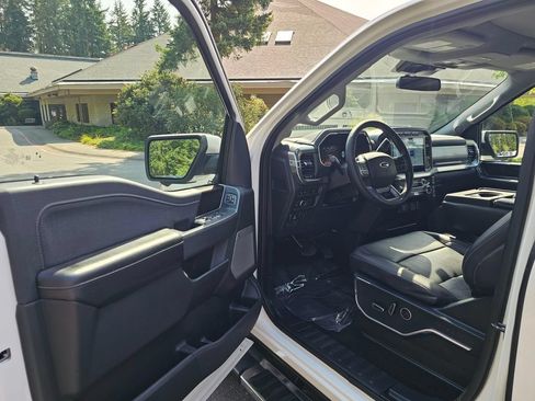 Used 2021 Ford F150 Lariat w/ Equipment Group 501A Mid AWD/4WD image 25