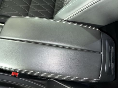 Used 2023 Buick Envision Avenir FWD image 22