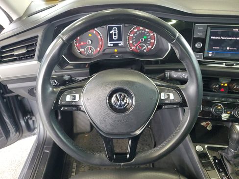 Used 2019 Volkswagen Jetta SE FWD image 23