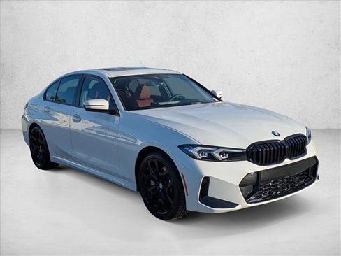 New 2026 BMW 330i Sedan w/ M Sport Package image 7