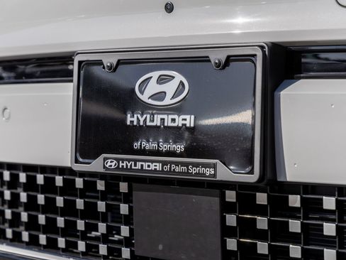 Used 2024 Hyundai Kona Limited FWD image 9
