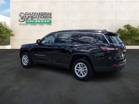 New 2025 Jeep Grand Cherokee L Laredo w/ Luxury Tech Group I RWD image 3