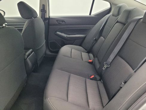 Used 2024 Nissan Altima 2.5 SV FWD image 18