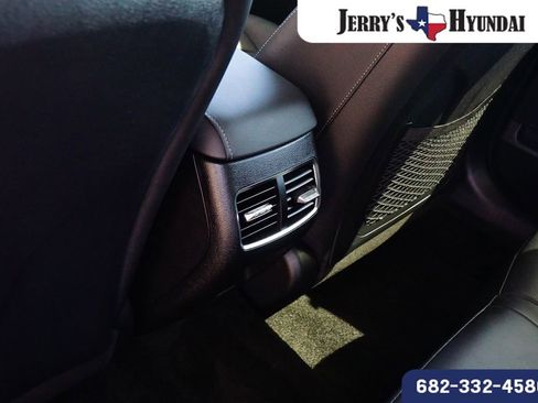 Certified 2025 Hyundai Sonata Limited FWD image 23