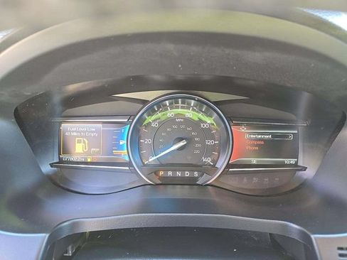 Used 2018 Ford Explorer XLT w/ Equipment Group 202A AWD/4WD image 4